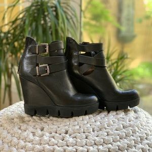 Leather Platform Ankle Boots Lug Sole
